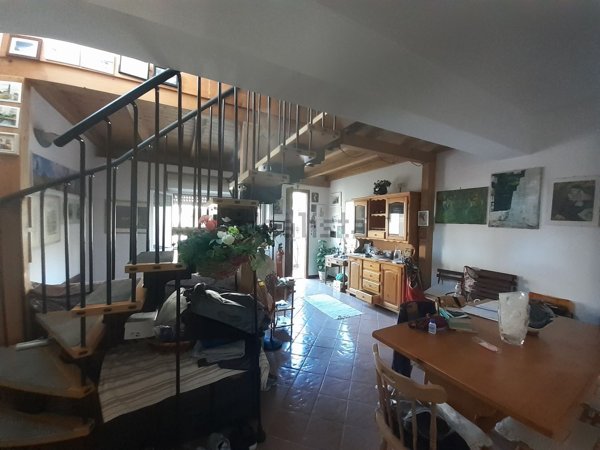 appartamento in vendita a Villa San Giovanni in zona Cannitello