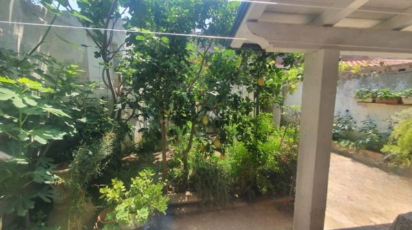 casa indipendente in vendita a Villa San Giovanni in zona Cannitello