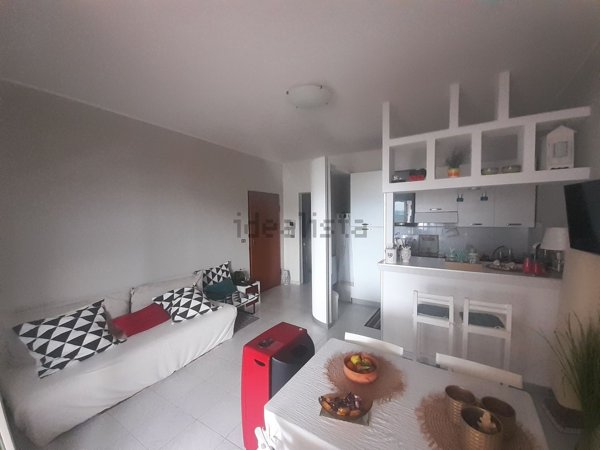 casa indipendente in vendita a Villa San Giovanni