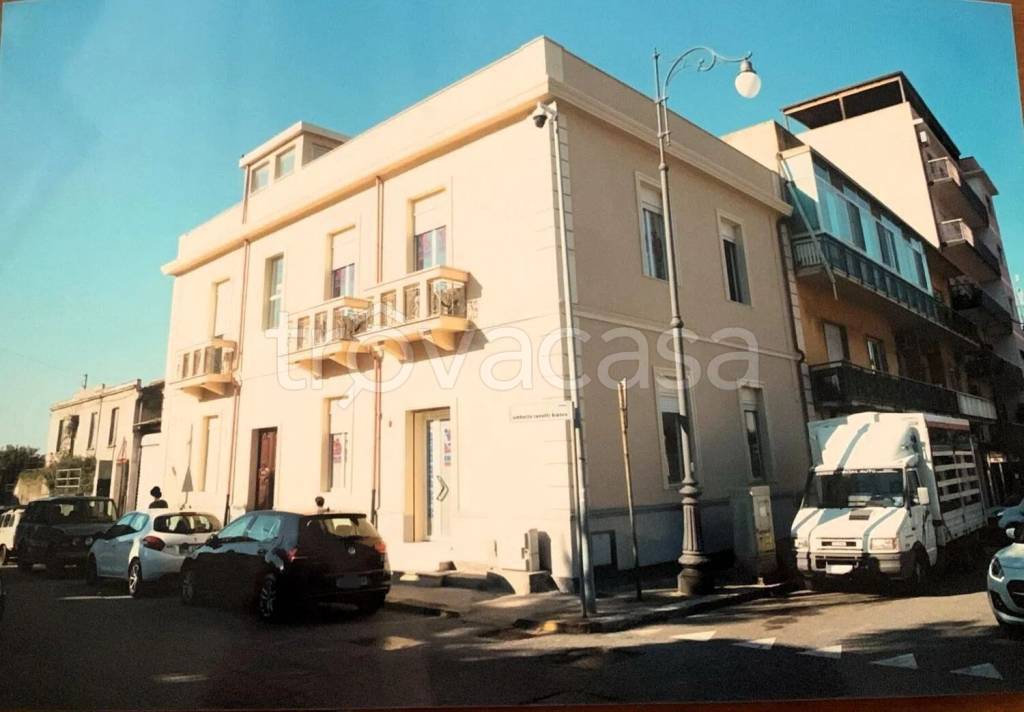 casa indipendente in vendita a Villa San Giovanni