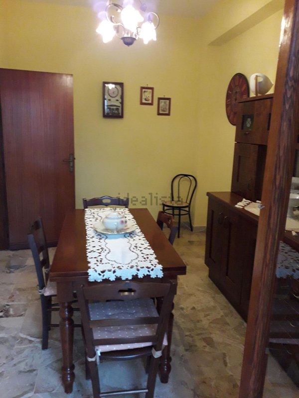 appartamento in vendita a Villa San Giovanni in zona Cannitello