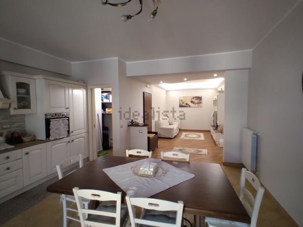 appartamento in vendita a Villa San Giovanni in zona Acciarello