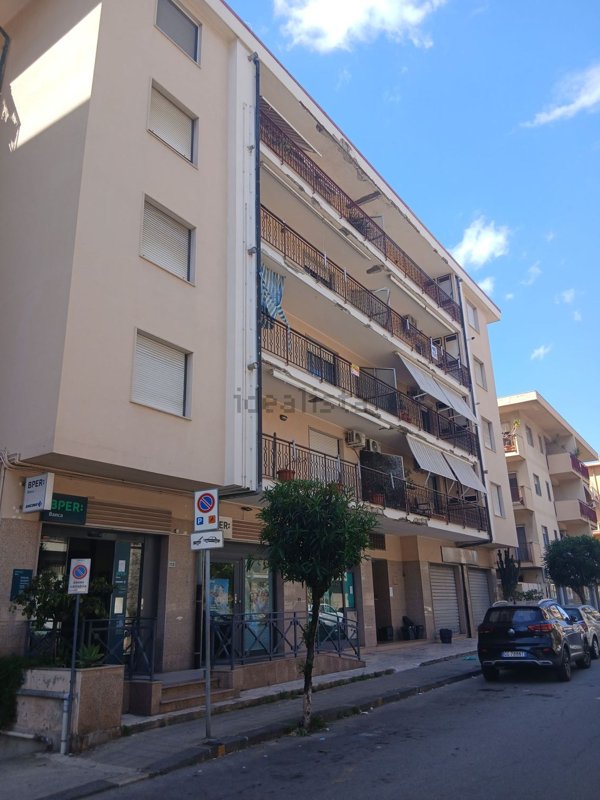 appartamento in vendita a Villa San Giovanni in zona Acciarello