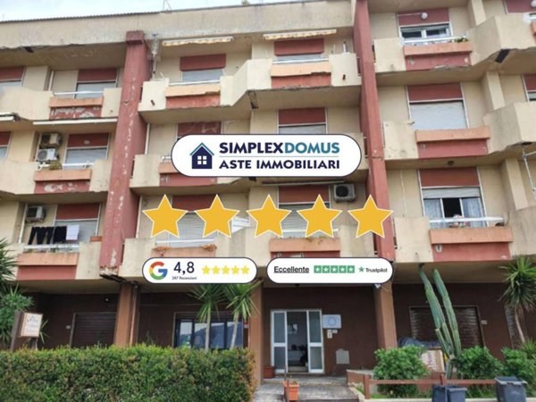 appartamento in vendita a Villa San Giovanni in zona Acciarello