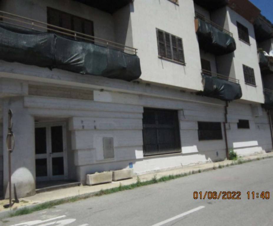 negozio in vendita a San Ferdinando