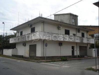 ufficio in vendita a San Ferdinando