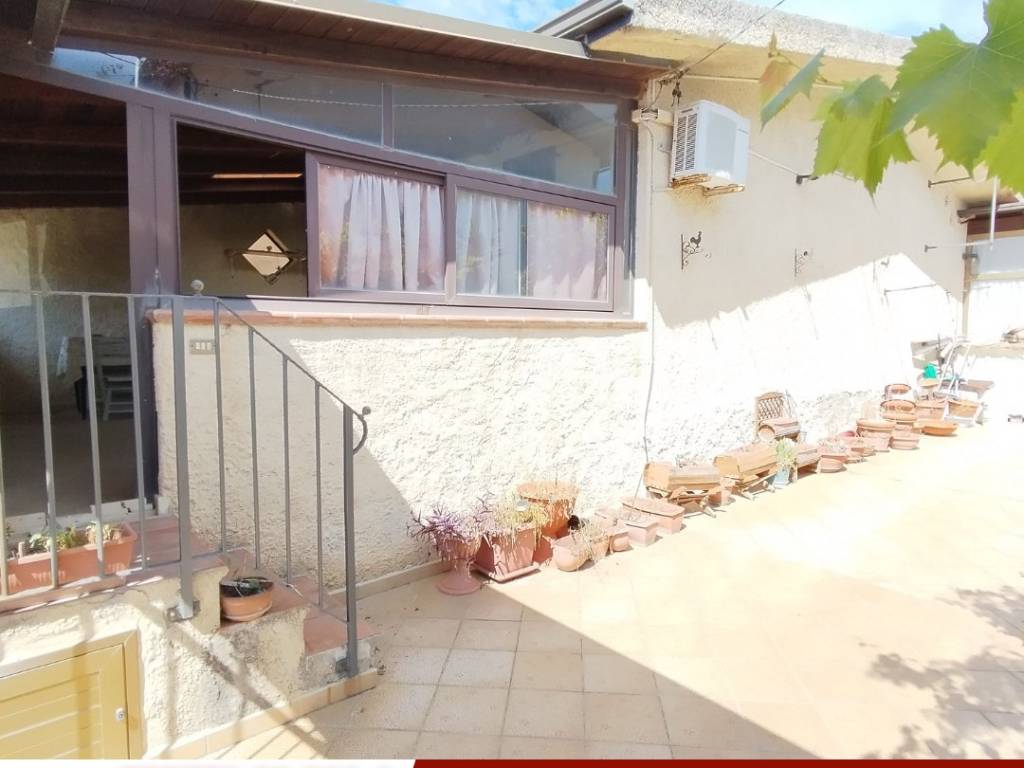 casa indipendente in vendita a San Ferdinando