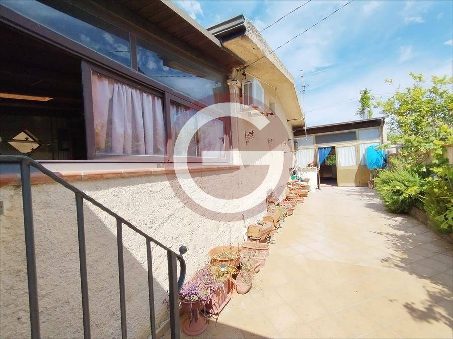 casa indipendente in vendita a San Ferdinando