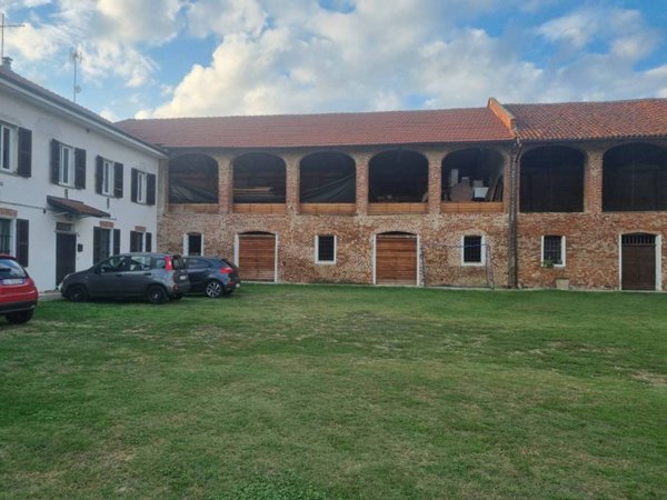 casa indipendente in vendita a Baldichieri d'Asti
