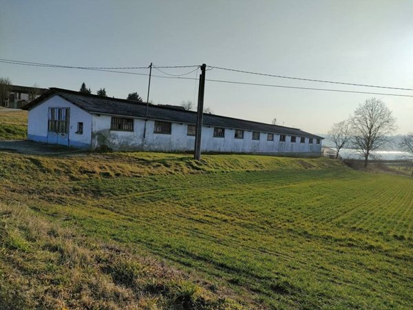 locale di sgombero in vendita a Baldichieri d'Asti