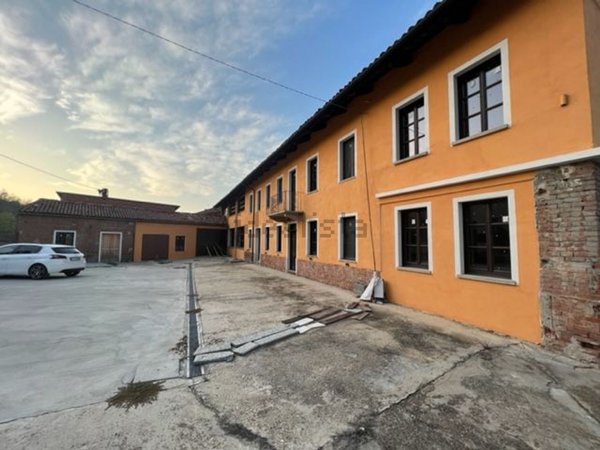 casale in vendita a Baldichieri d'Asti