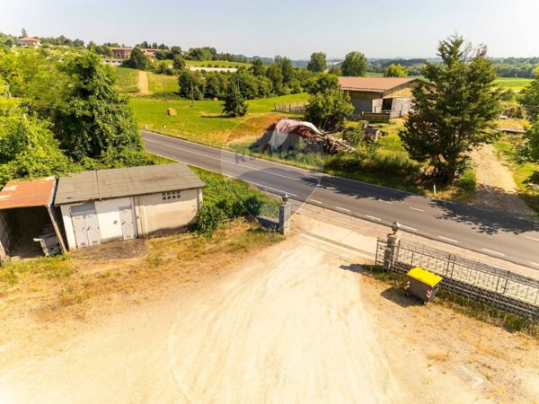 capannone in vendita a Baldichieri d'Asti