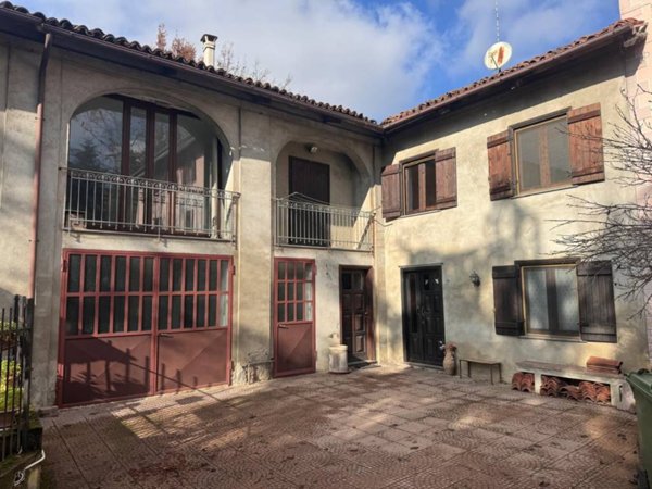 casa indipendente in vendita a Baldichieri d'Asti in zona Murati