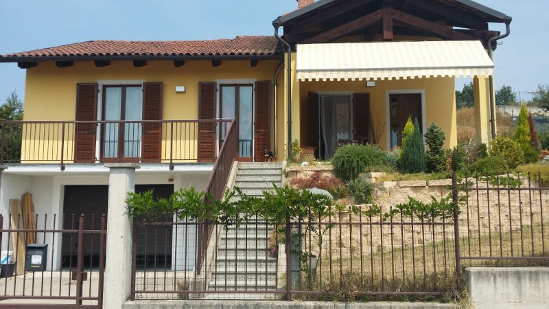 casa indipendente in vendita a Baldichieri d'Asti