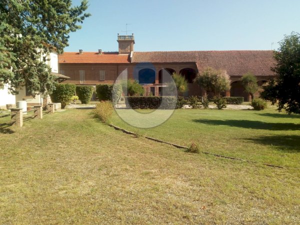 casale in vendita a Bruno