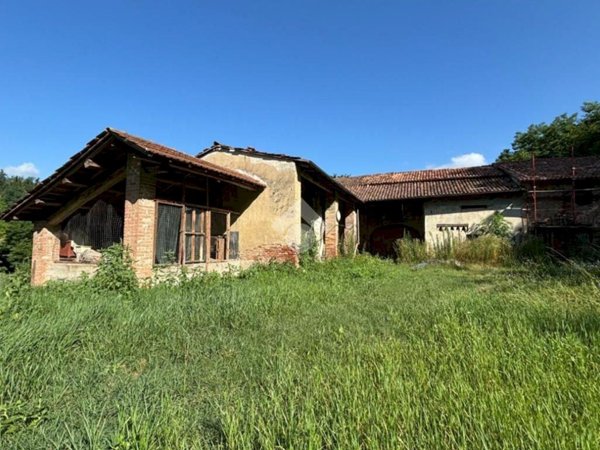 casa indipendente in vendita a Bruno