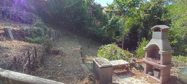 casa indipendente in vendita a Bruno