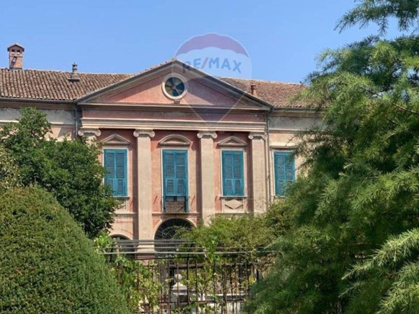 intera palazzina in vendita a Bubbio