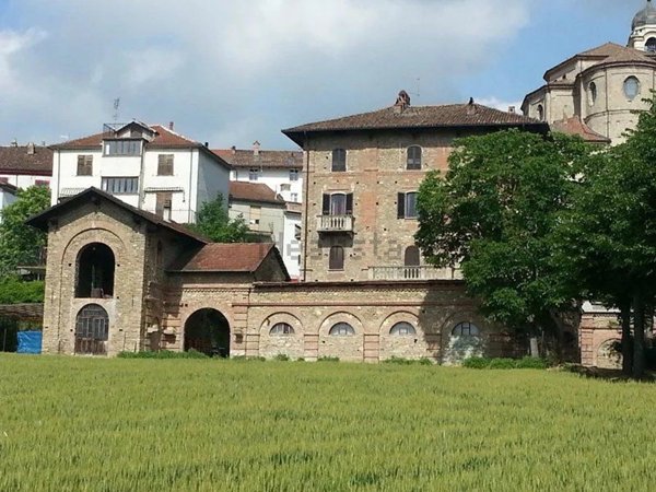 casa indipendente in vendita a Bubbio