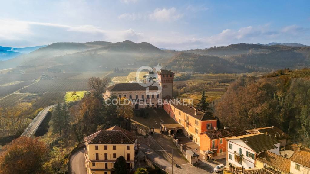 villa in vendita a Bubbio