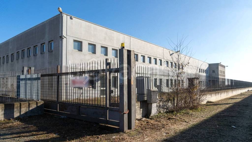 capannone in vendita a Buttigliera d'Asti