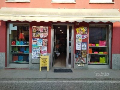 negozio in vendita a Buttigliera d'Asti