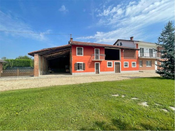 casa indipendente in vendita a Buttigliera d'Asti in zona Crivelle