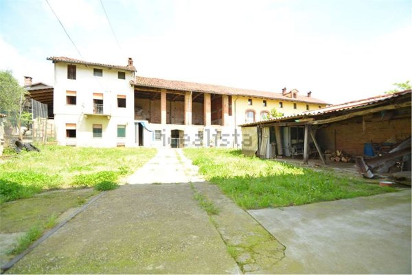 quadrivano in vendita a Buttigliera d'Asti