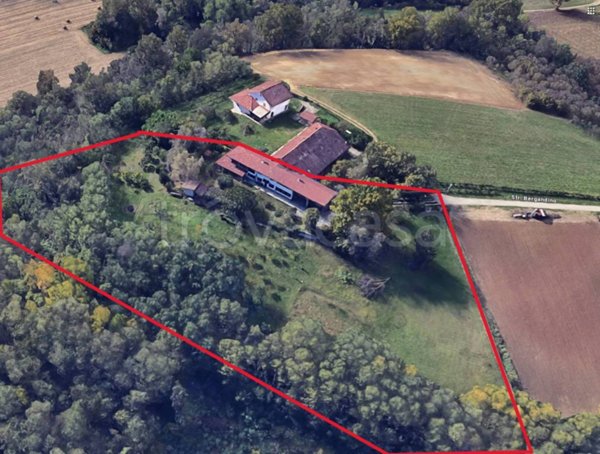 casale in vendita a Buttigliera d'Asti in zona Serra