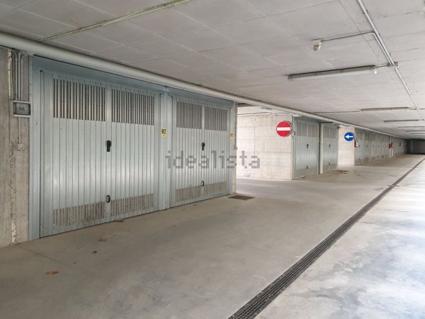 locale di sgombero in vendita a Buttigliera d'Asti