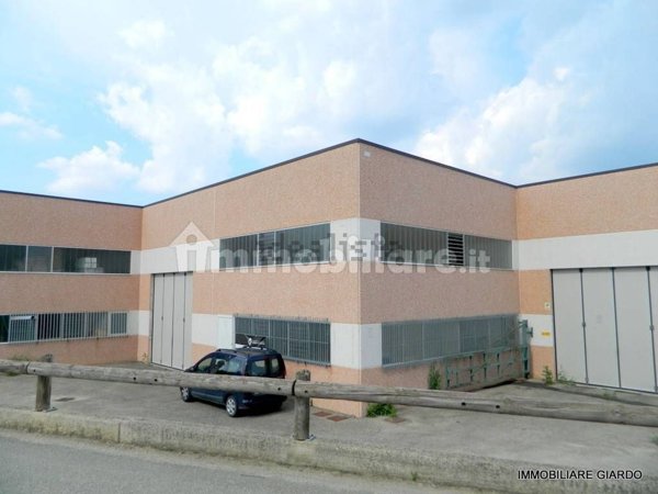ufficio in vendita a Buttigliera d'Asti