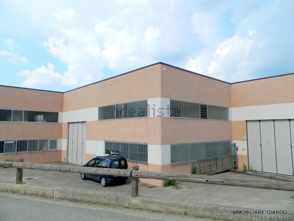 ufficio in vendita a Buttigliera d'Asti