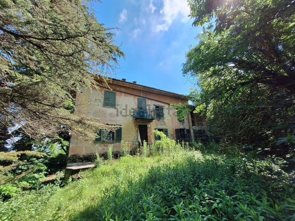 appartamento in vendita a Calamandrana