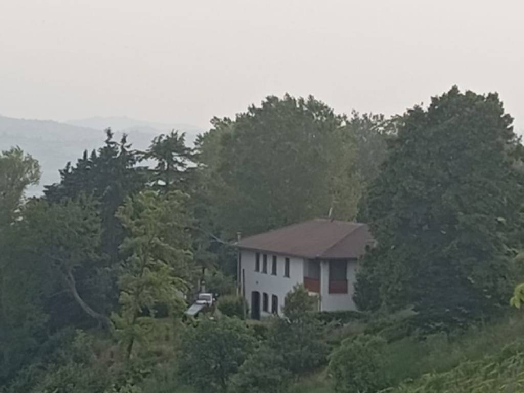 casale in vendita a Calamandrana