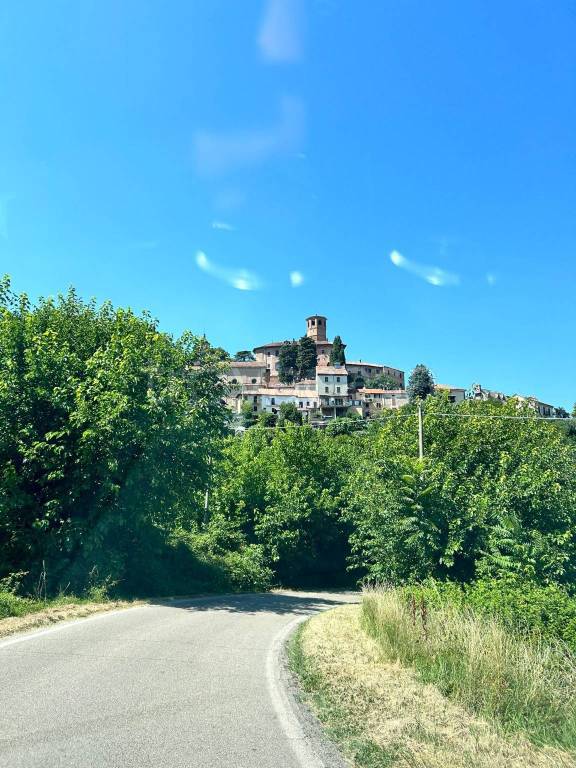 appartamento in vendita a Calamandrana