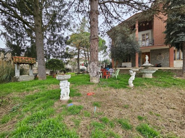 appartamento in vendita a Calamandrana