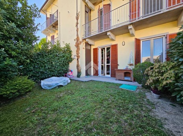 appartamento in vendita a Calamandrana