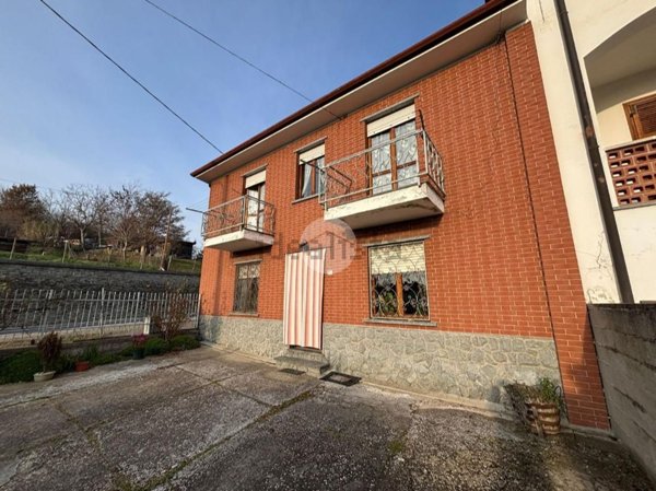 casa semindipendente in vendita a Calliano Monferrato