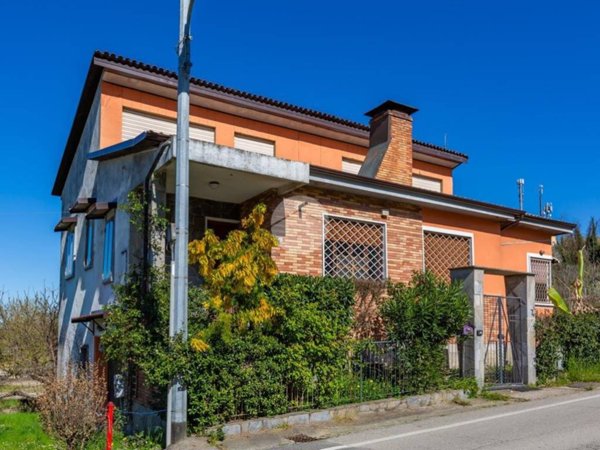 casa indipendente in vendita a Calliano Monferrato