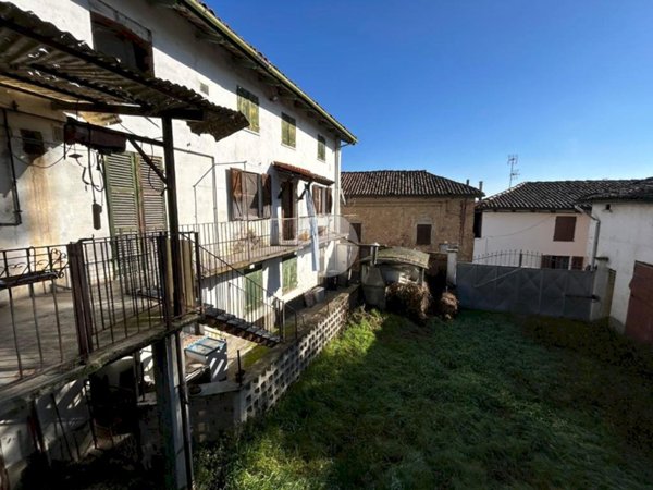 casa indipendente in vendita a Calliano Monferrato