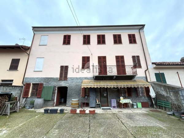 casa semindipendente in vendita a Calliano Monferrato