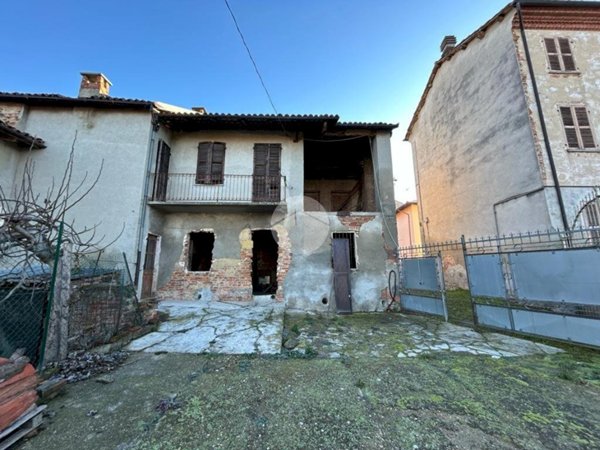 casa semindipendente in vendita a Calliano Monferrato