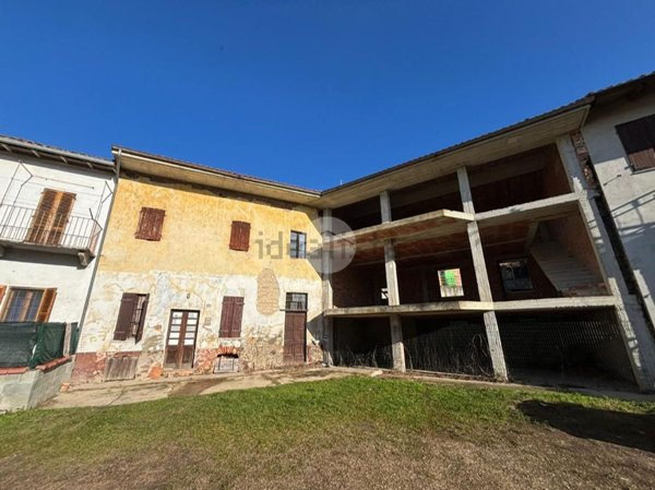 casa semindipendente in vendita a Calliano Monferrato