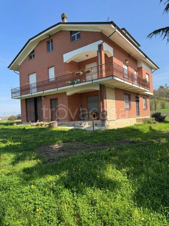 casa indipendente in vendita a Calliano Monferrato