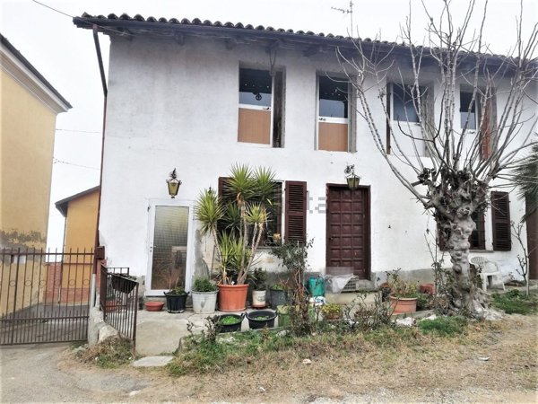 casa indipendente in vendita a Calliano Monferrato