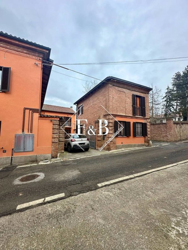 casa indipendente in vendita a Calliano Monferrato