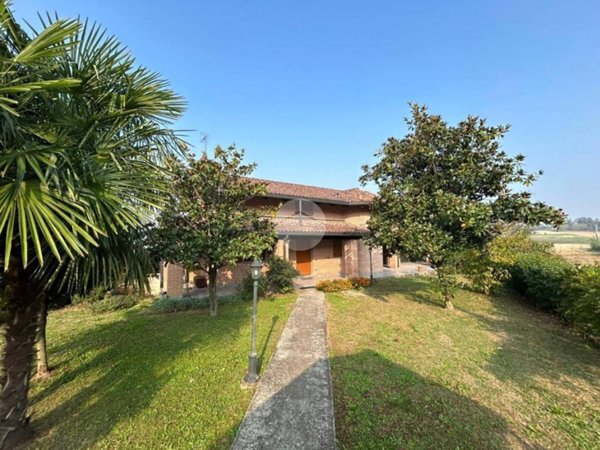 casa indipendente in vendita a Calliano Monferrato