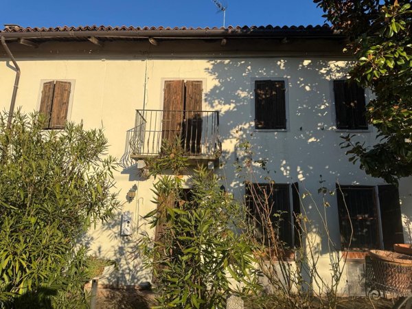 casa indipendente in vendita a Calliano Monferrato