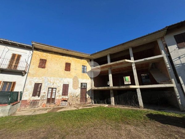 casa indipendente in vendita a Calliano Monferrato