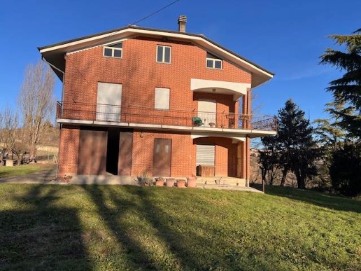 casa indipendente in vendita a Calliano Monferrato